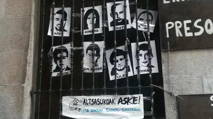Altsasuko gazteen zigorra berrestearen aurkako manifestaziora joateko autobusa antolatu dute Azpeititik