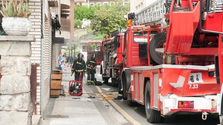 Ke-erauzgailuaren motorrean piztu da Txikixa tabernako sua