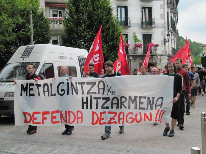 Metalgintzako hitzarmenaren alde manifestazioa egin dute Azpeitian