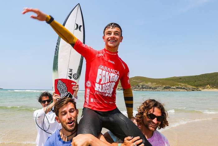 Adur Amatriainek irabazi du Abanca Pantin Classic Galicia Pro surf txapelketa, bigarrenez
