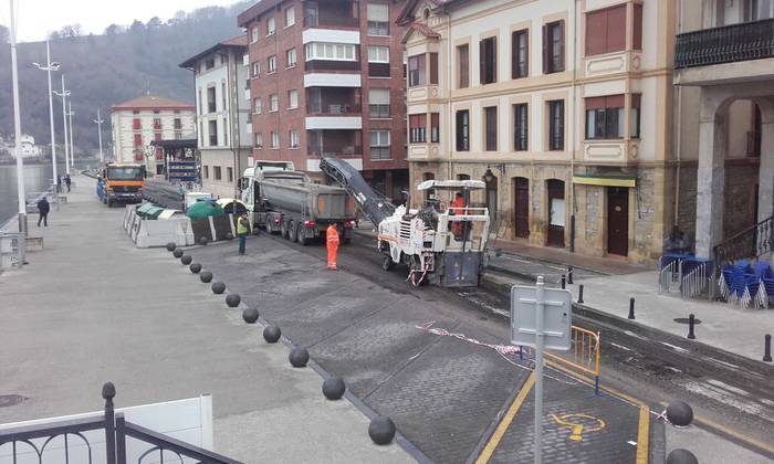 Abiatu dituzte lanak Orioko moilan eta Endaia plazan