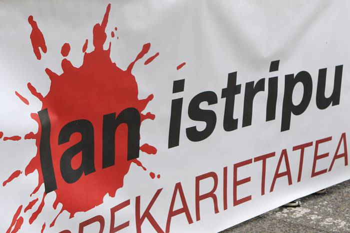 Langile azpeitiar bat hil da Mendigurenen, lantegi bateko teilatutik erorita