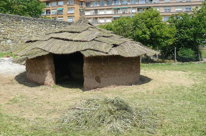 Zarauzko Arima etxean gau bat pasatzera animatu dituzte herritarrak