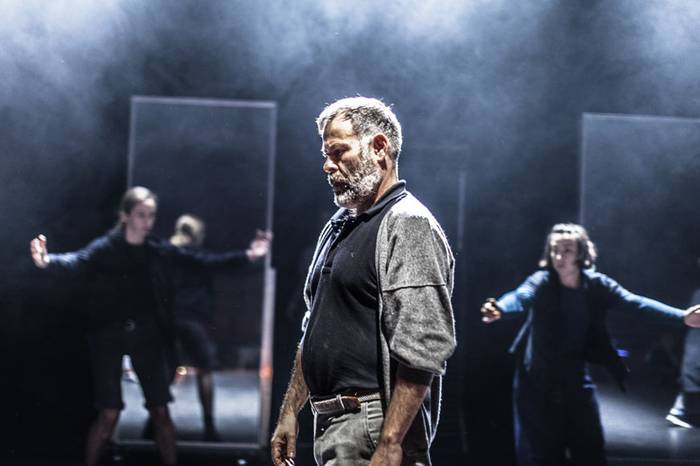 Agortu dira 'Zaldi urdina' antzezlanerako sarrerak