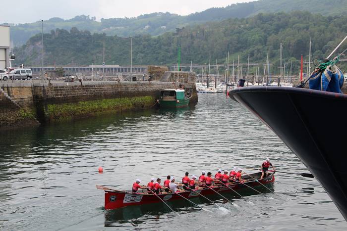Gipuzkoako Traineru Txapelketan lehiatu dira herriko bi traineruak