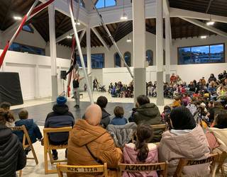 Zirku ikuskizunarekin bukatu dira aurtengo Euskararen Eguneko ekitaldiak