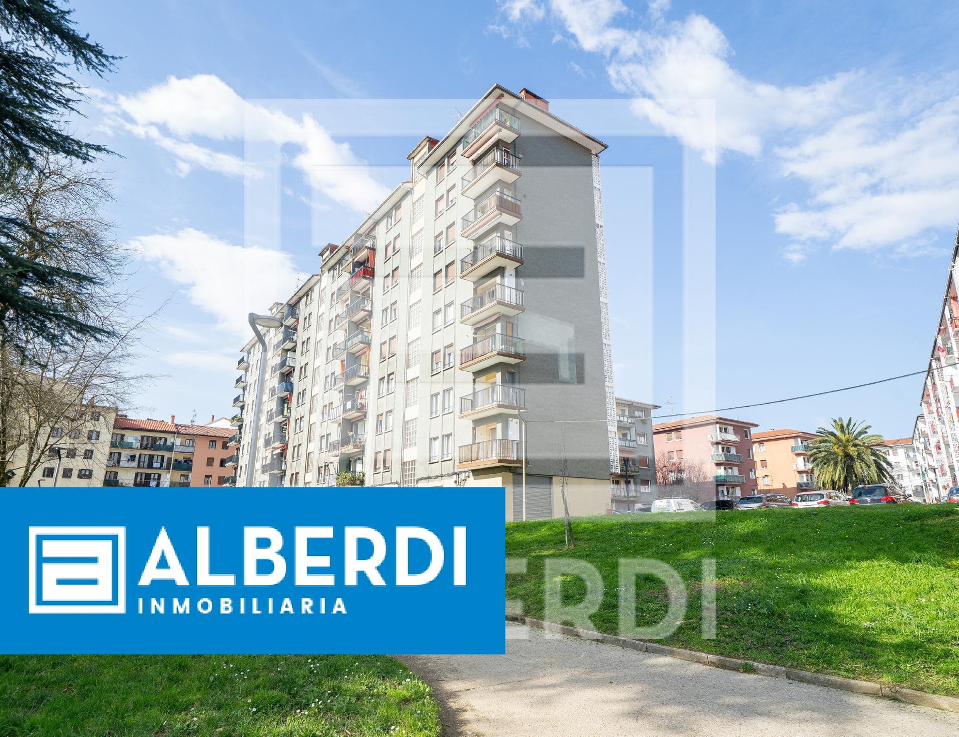 Alberdi Inmobiliaria: altuera handiko etxebizitza Julio Urkixo etorbidean