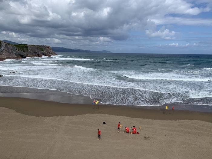 Hasi da hondartza denboraldia