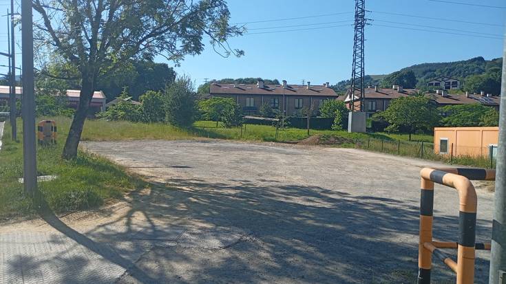 Euskal Herria auzoan berdegune bat egiteko lanak hasi ditu udalak