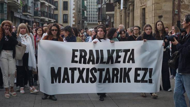 Epaileak behin-behinean espetxera bidali du Zarauzko hilketa matxistaren ustezko egilea