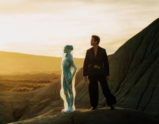 Lucia Lacarraren ikuskizunerako autobusaren txartelak bihartik aurrera izango dira eskuragarri