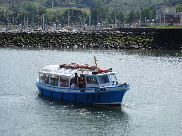 Moila eta Santiagoko hondartza lotzen dituen zerbitzua martxan da astelehenetik