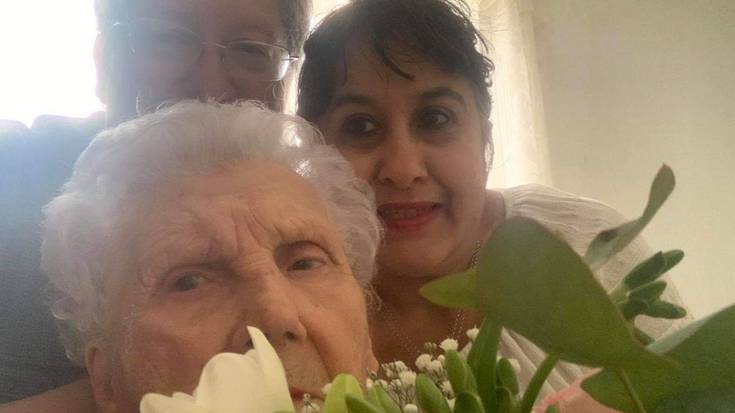 100 urte bete ditu Maria Aranzazu Oiartzabal Aranberri zarauztarrak