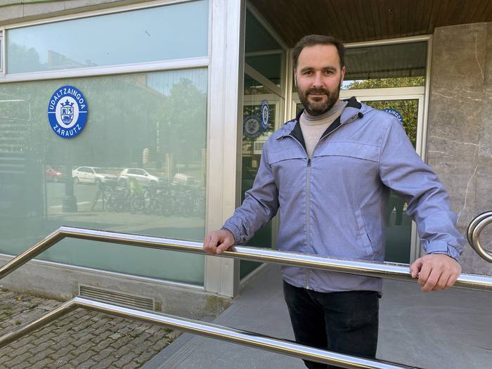 Aurrerantzean Zarauzko Udaltzaingoaren xedea, ikuspegia eta balioak zeintzuk izango diren erabaki dute