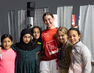 Jatorri arabiarreko neskentzako esku pilotako beste lau saio antolatu dituzte