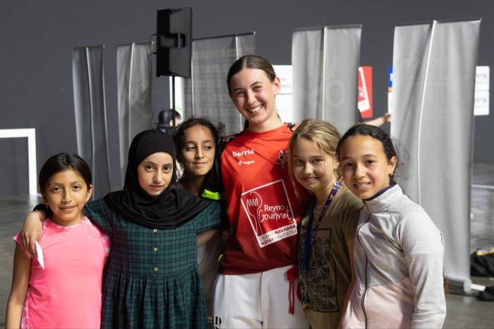 Arabiar jatorria duten neskentzat antolatu diren pilota saioetan izena eman daiteke