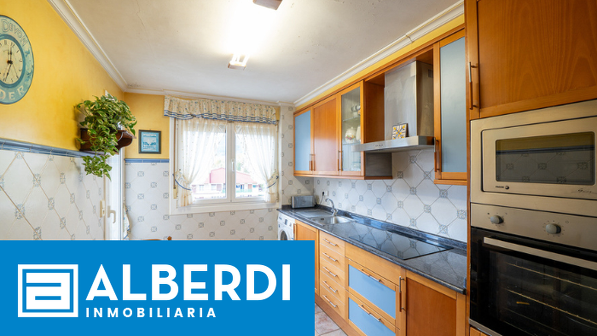 Alberdi Inmobiliaria: egoera onean dagoen etxebizitza Izarraitz kalean