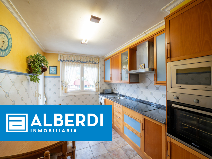 Alberdi Inmobiliaria: egoera onean dagoen etxebizitza Izarraitz kalean