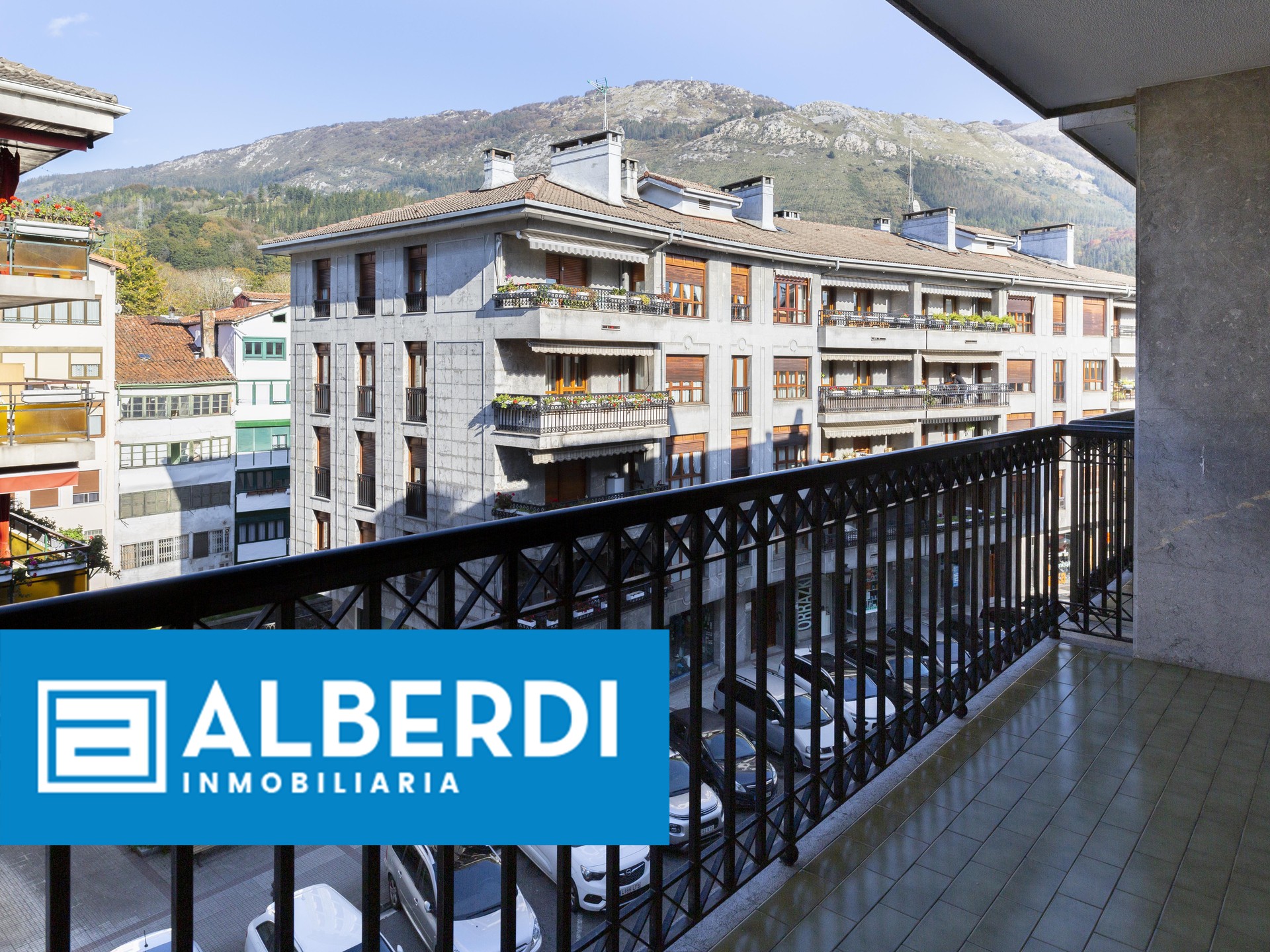 Alberdi Inmobiliaria: ametsetako etxebizitza Ibaiondo kalean