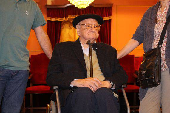 Basilio Urbistondo gudari urrestildarra hil da, 100 urte zituela