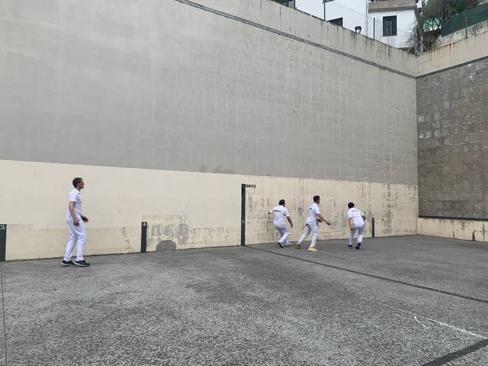 Hiru partidaz osatuko da herri txapelketako laugarren jardunaldia