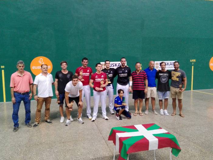 Zulaika eta Lopez, txapeldun Lekeition