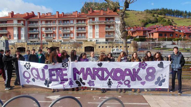 Eskutik hartuta berdintasunaren alde