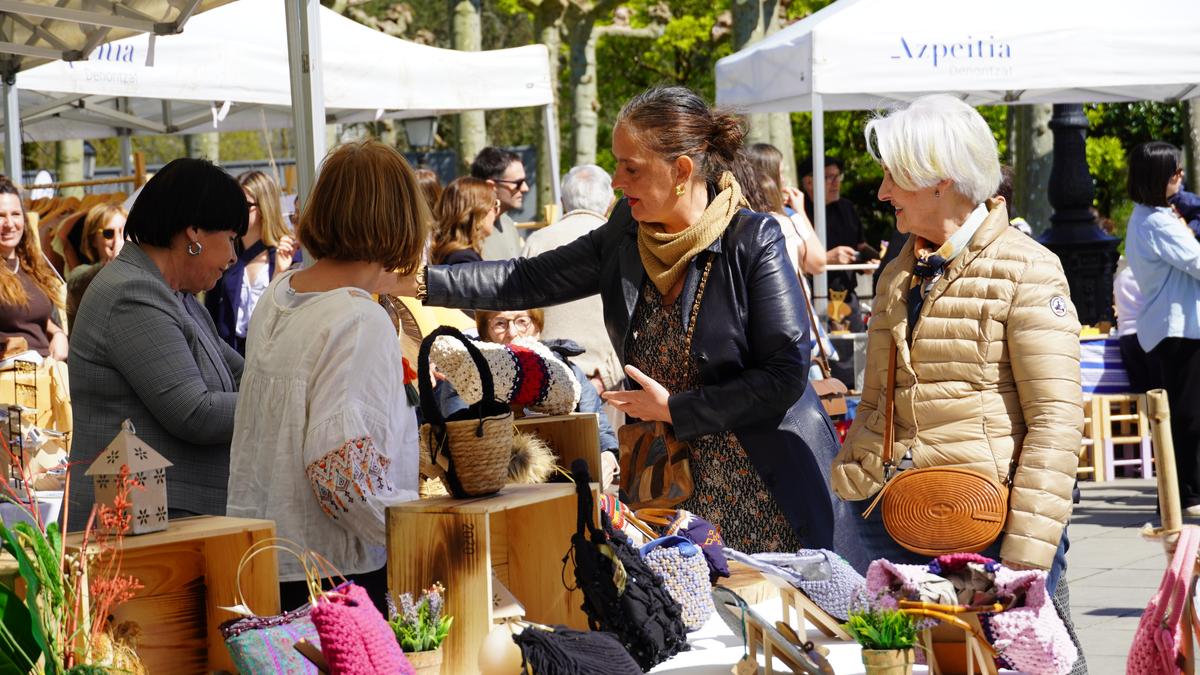 Festa giroan murgildu dira Loiolan, San Jose egunean