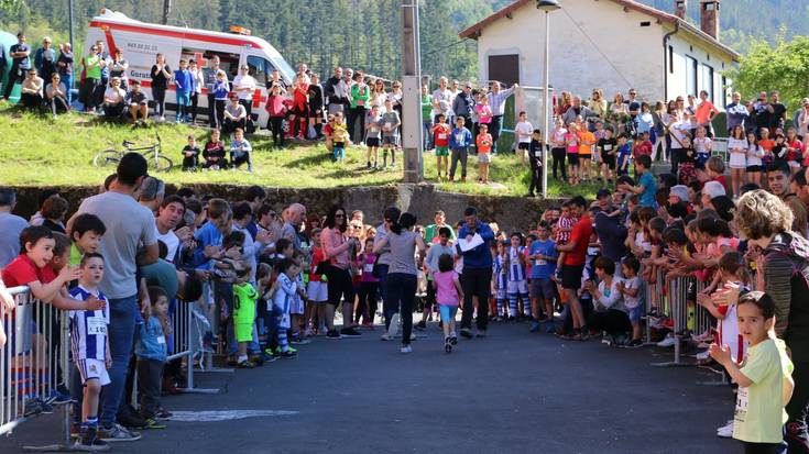 Floreagan asteburuan ospatuko dituzte auzoko festak