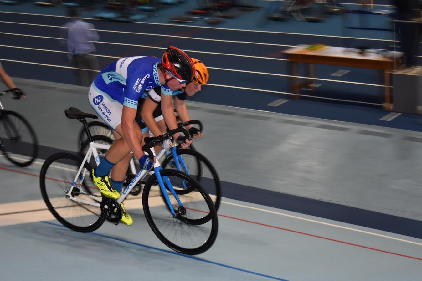 Viveros San Anton pistan eta ziklo krosean