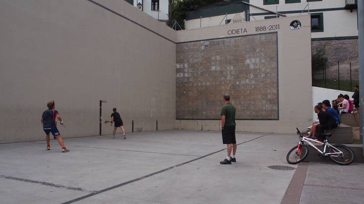 Pilota txapelketa herrikoiko finalak jokatuko dira asteburu honetan