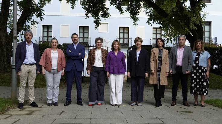 Aldundiko Diputatuen Kontseiluak Azkoitian egin du geldialdia