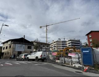 Hasi ditu udalak San Martinen irisgarritasuna hobetzeko eta aparkalekuak eraikitzeko proiektuak