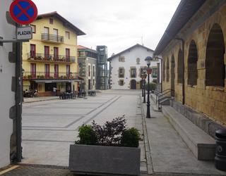 Aiako Emakume Taldeak elkarretaratzera deitu du herriko azken bi sexu erasoak salatzeko