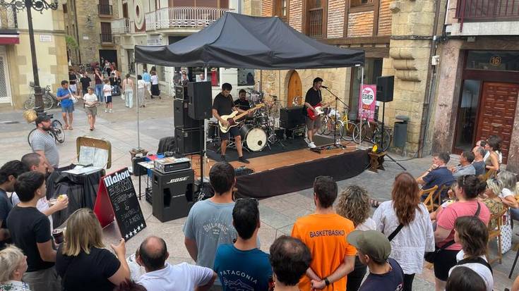 Bisai hirukoaren pop-rocka, Arranoko terrazan