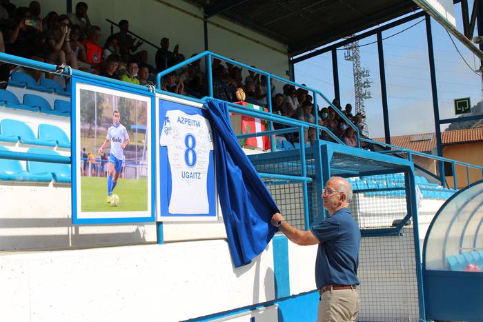 Ugaitz Kerejetaren oroimenez bigarren hiruko futbol torneoa jokatuko dute zapatuan Garmendipen