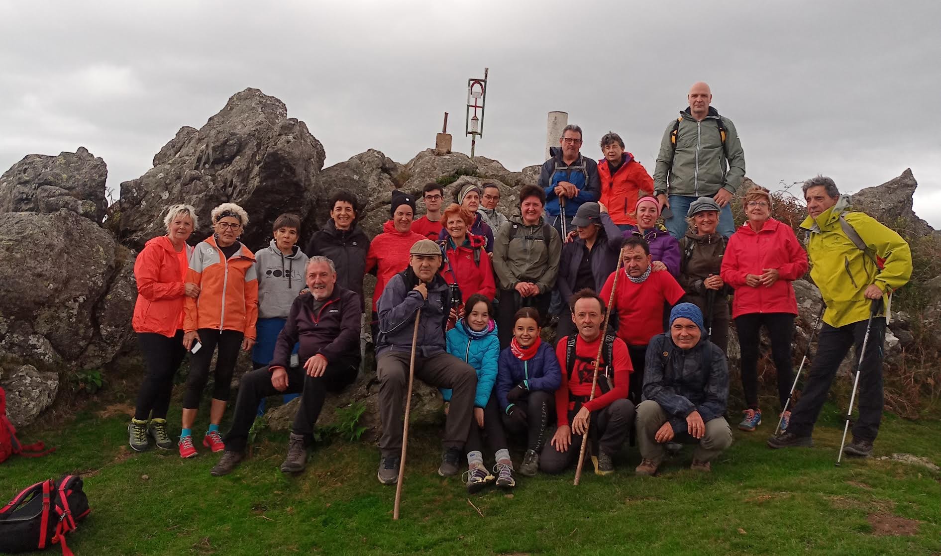 Azaroaren 12an Ogoño eta Atxarrera goaz
