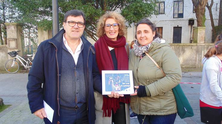 Marisa oinetakoak eta Julio Curiel ile-apaindegia, erakusleiho lehiaketako irabazleak