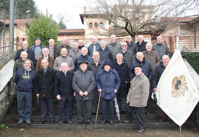 Salestarren ikasle ohien festarekin agurtu dituzte Don Bosco jaiak, Azkoitian