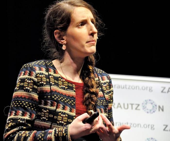 Alzheimerrari buruzko hitzaldia eskainiko du bihar Miren Altunak, Modelon