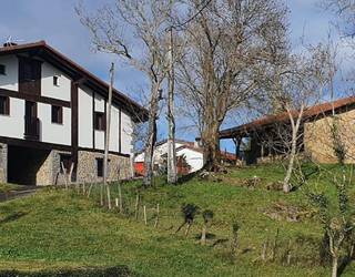 Abian du Zarauzko Udalak landa lurreko lursailak topografikoki mugatzeko proiektua