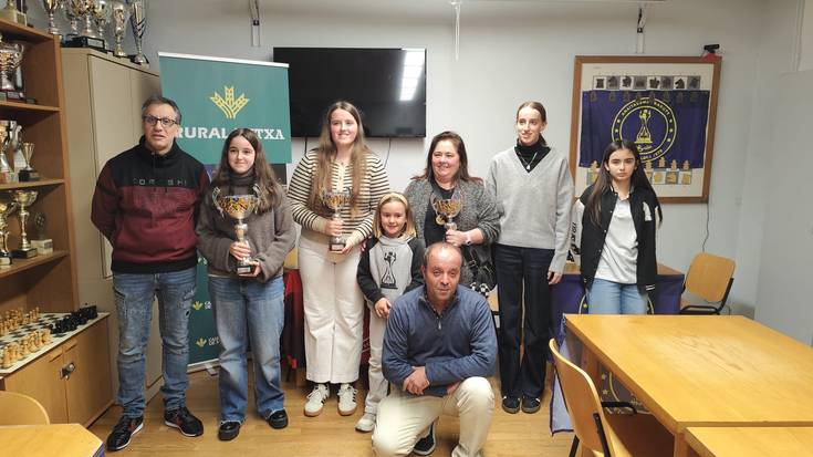 Irati Agirreazaldegi nagusi, Emakumeen V. Anaitasuna-Kakute Txapelketan