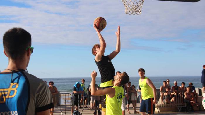 Erritmo bizian doaz Zarauzko 3x3 saskibaloi txapelketako izen emateak