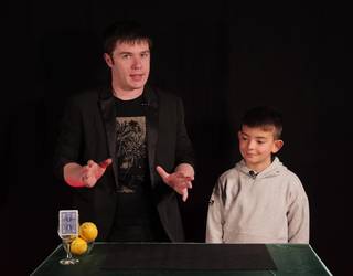 Tatxan: limoiak eta kartak