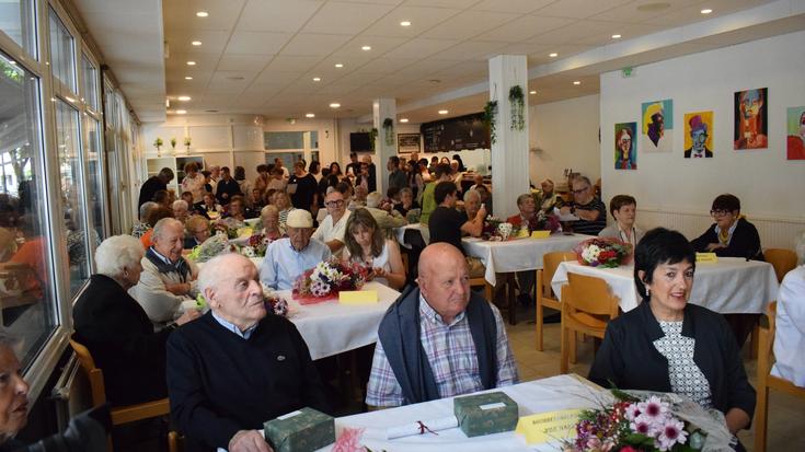 Aitortza egin diete 90 urte bete dituzten zumaiarrei