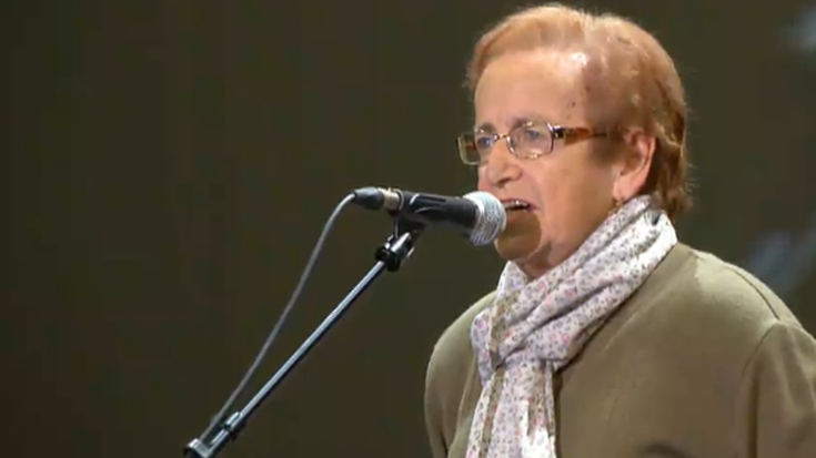 Entzun Iñaxi Etxabek txapeldunari eskainitako bertsoa