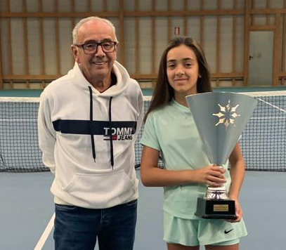 Olarizuko tenis txapelketa irabazi du Naike Oiartzabalek