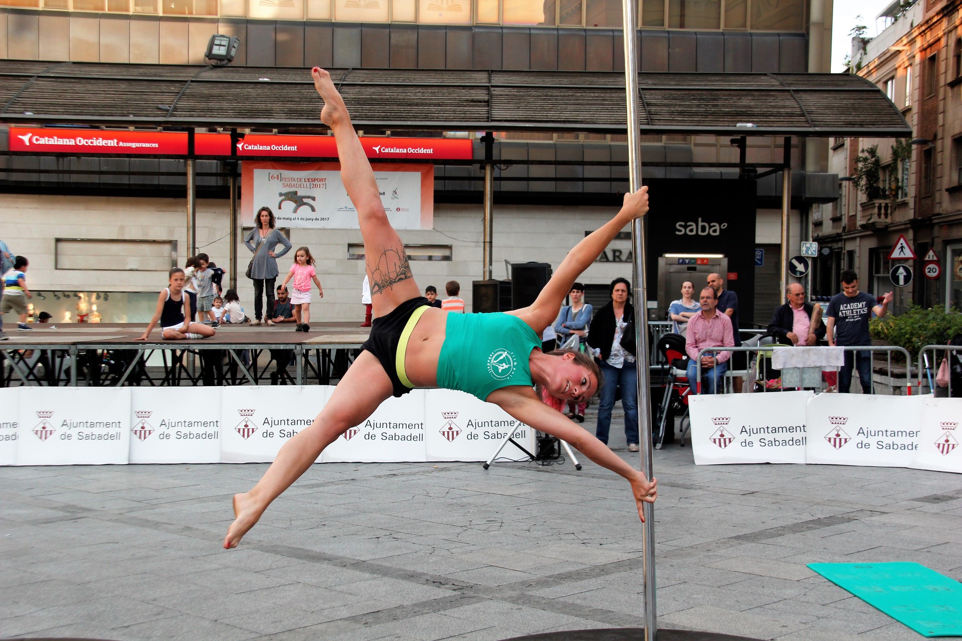 Irati Agirre: "Ezagutzen ez dutenek Pole Dance-aren inguruan aurreiritzi asko dituzte"