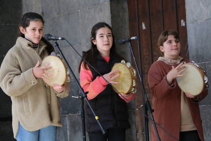 Euskal musikak eta dantzek hartuko dute Kontzejupea igande eguerdian