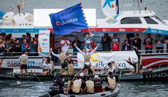 Getariak Ondarroako bandera irabazi du etxeko estropadaren bezperan